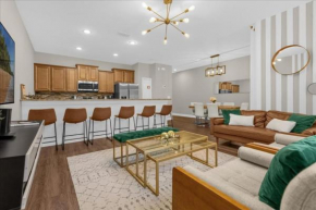 4 Bedroom- 3 Bathroom Paradise Palms 2939 Bp